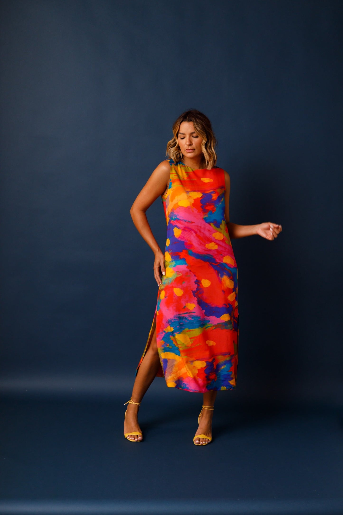 Vestido Mídi Reto Amanhecer Soul Hara