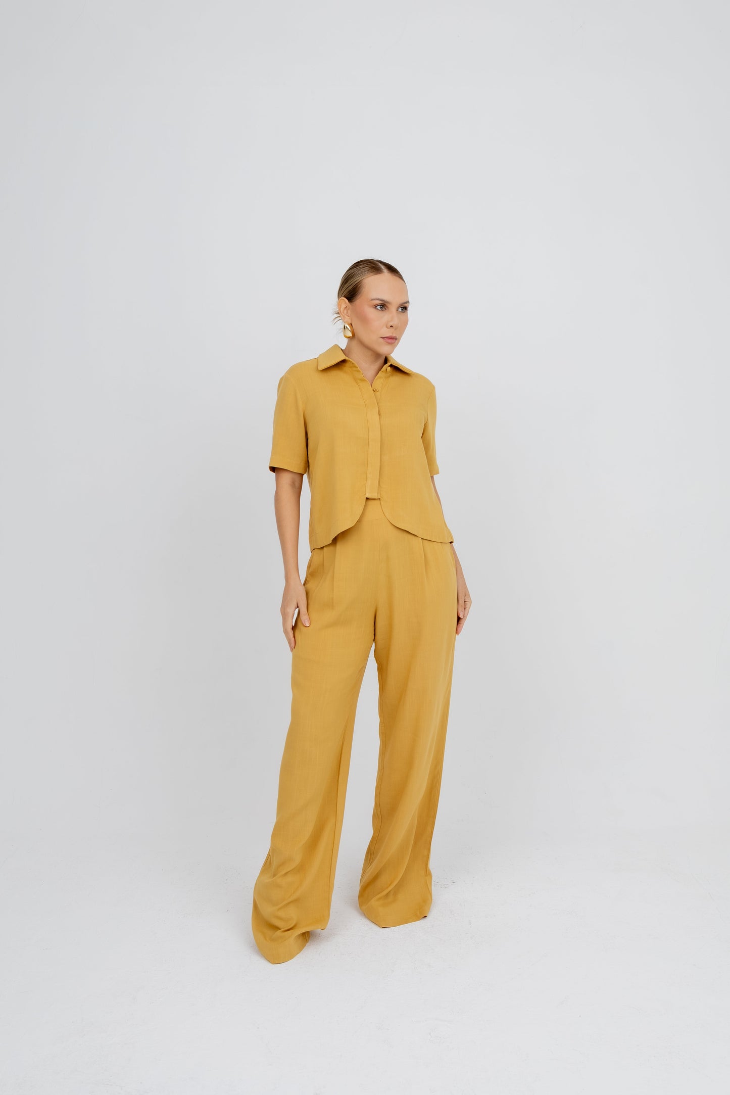 Calça Pantalona New Essencial Tucumã Soul Hara