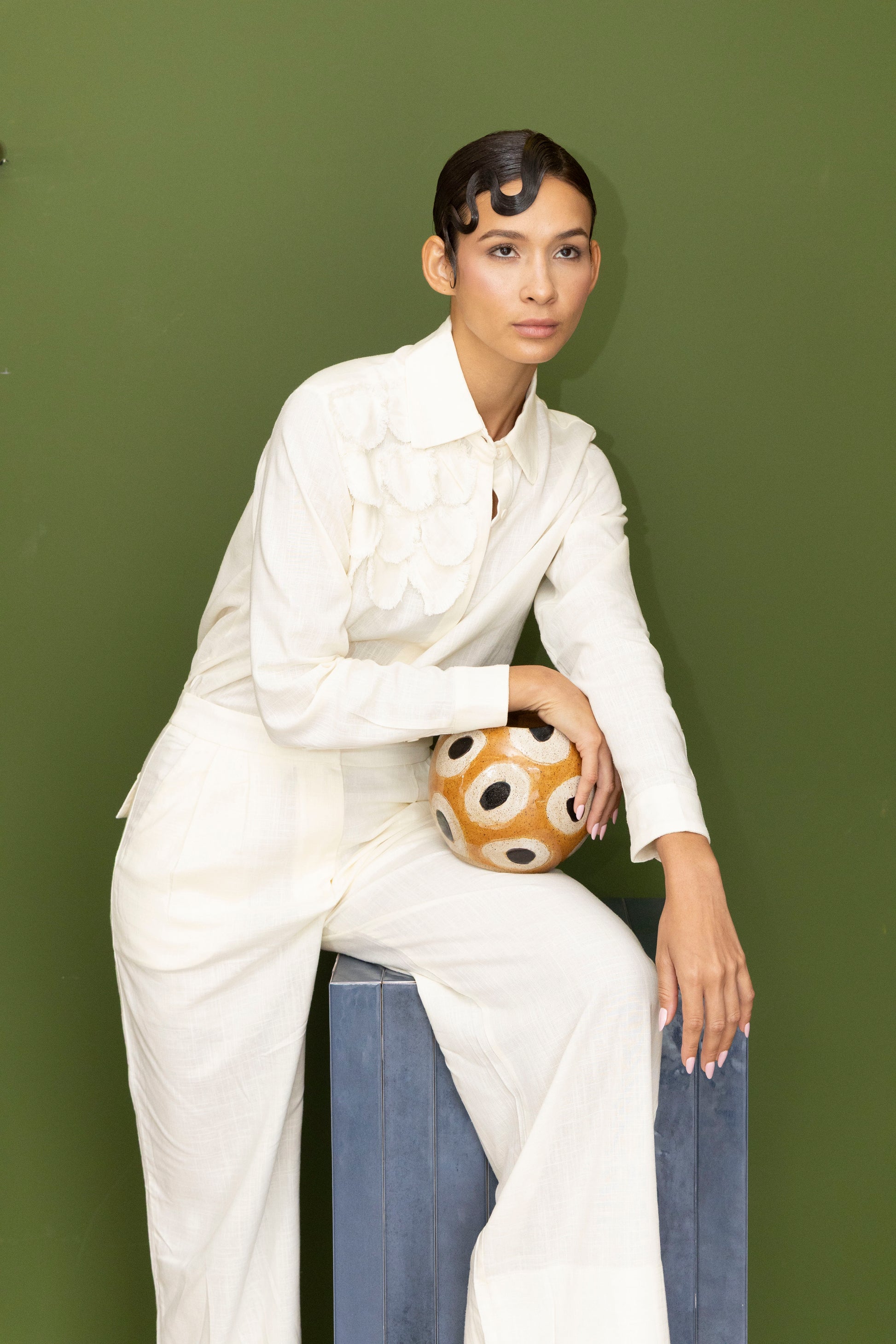 Calça Pantalona Com Pregas Tapioca Soul Hara