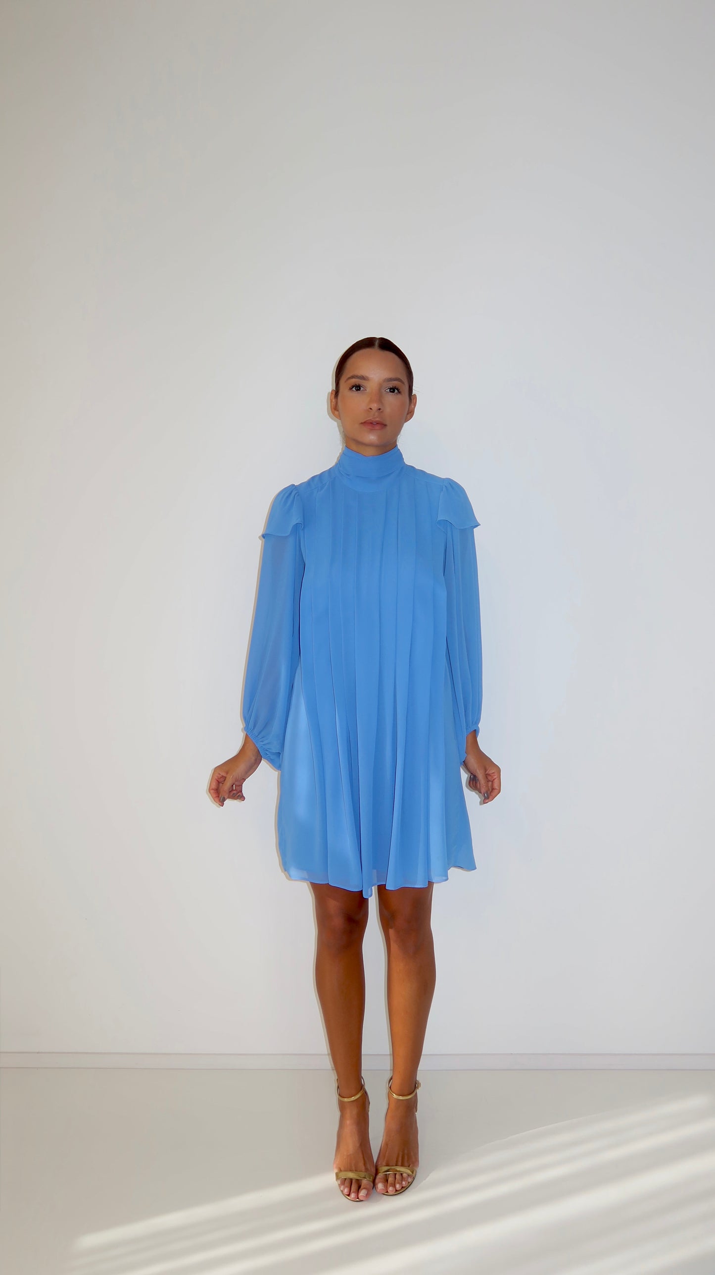 Vestido Chiffon Pregas Curto Azul Toldo Soul Hara
