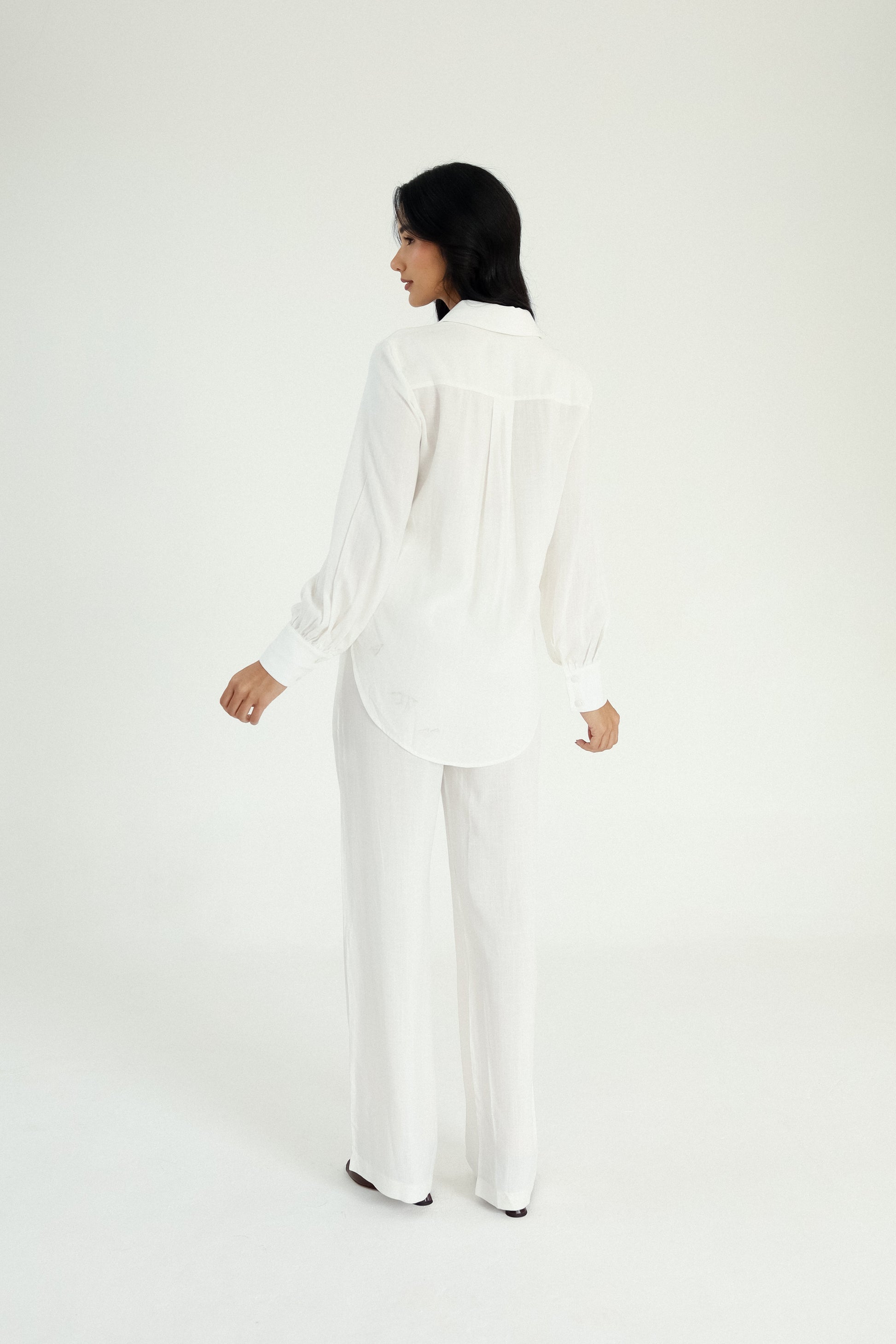 Camisa Punho New Essencial Off Tapioca Soul Hara