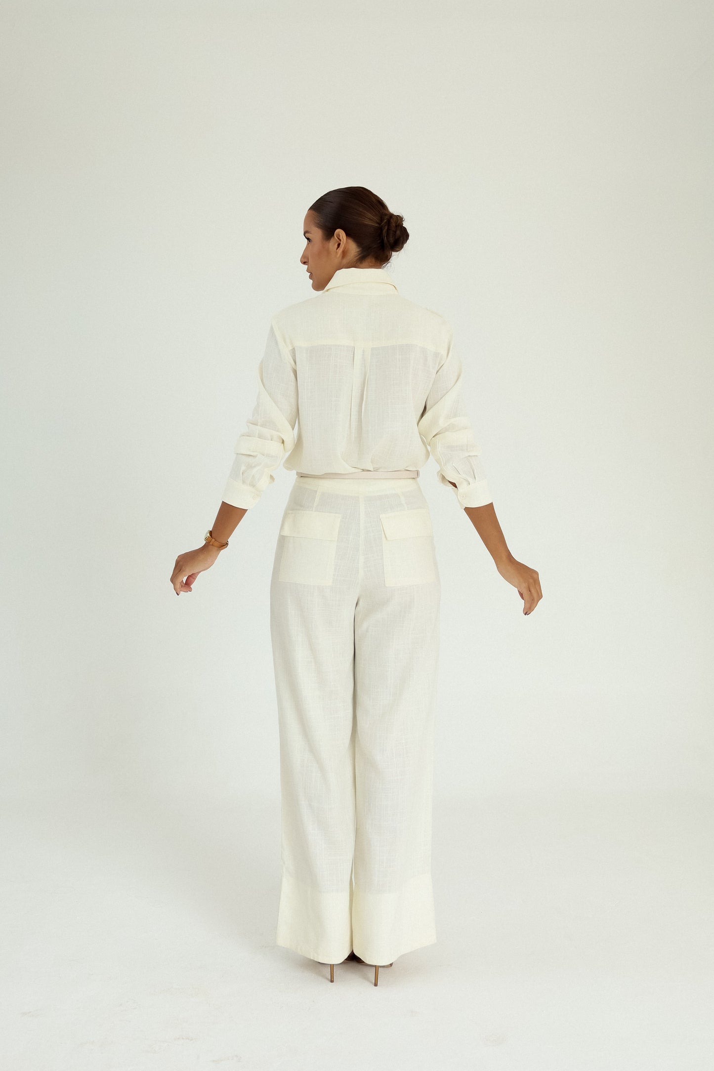 Calça Pantalona Com Pregas Tapioca Soul Hara