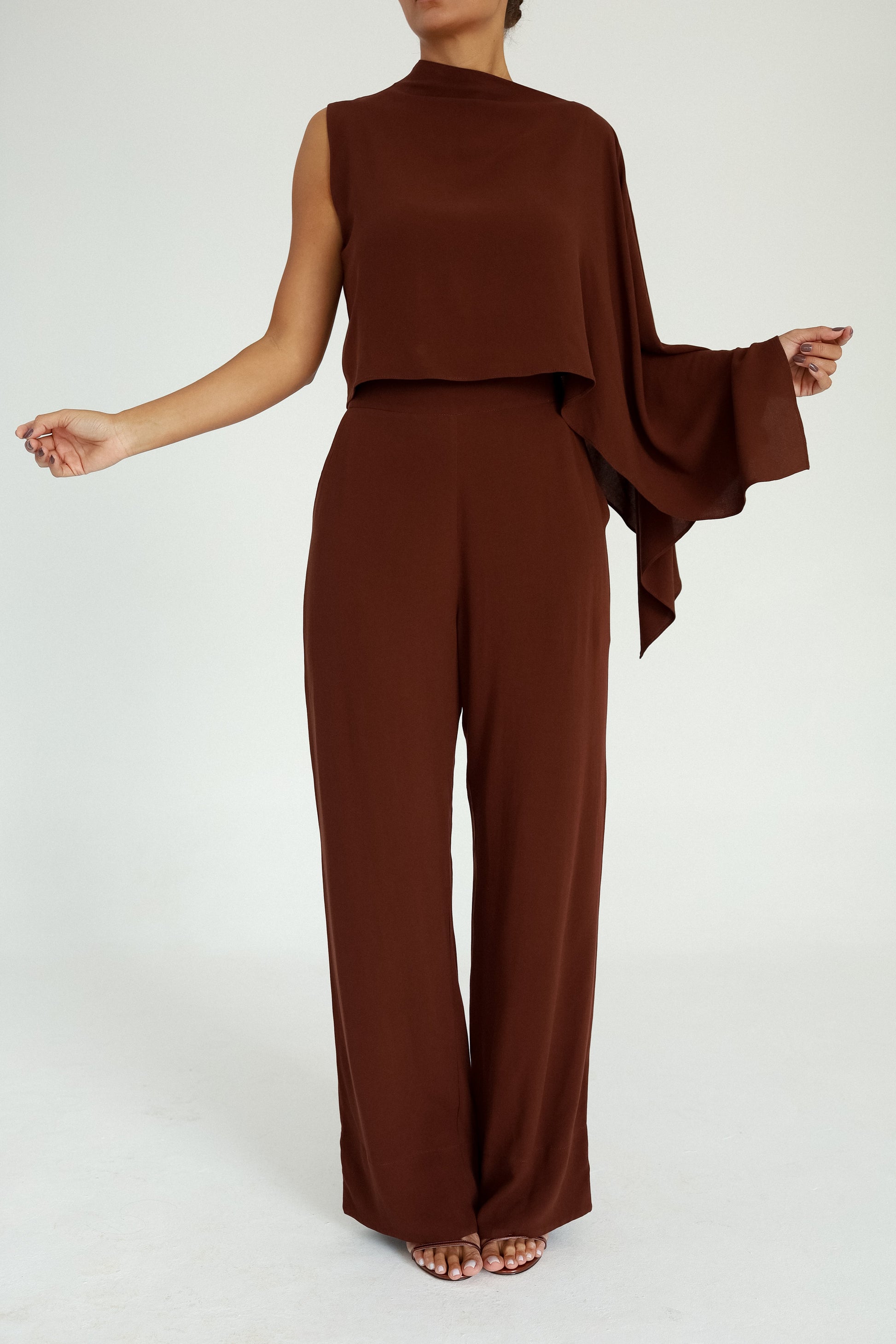 Blusa Manga Assimétrica Marrom Soul Hara