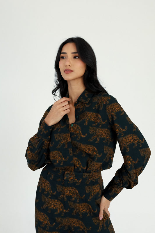 Camisa de Punho New Essencial Onça Soul Hara