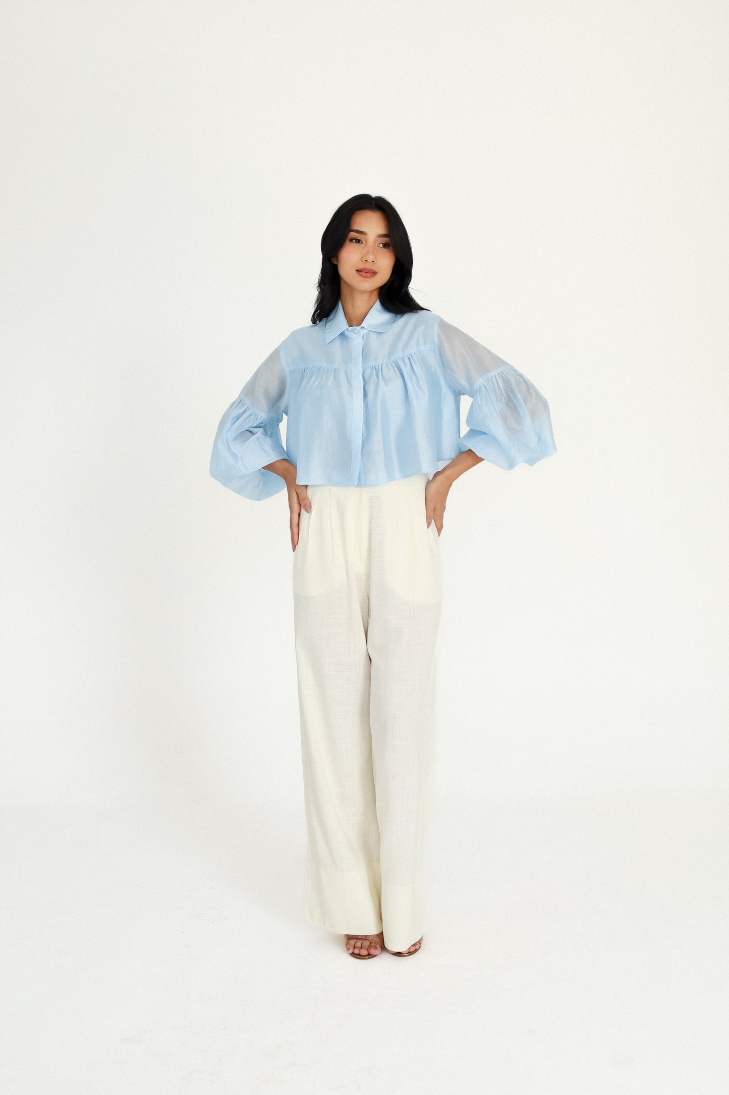Camisa Cropped Crepe Azul Celeste Soul Hara