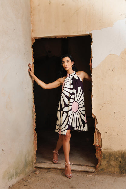 Vestido Gola Alta Flor Tribal Soul Hara