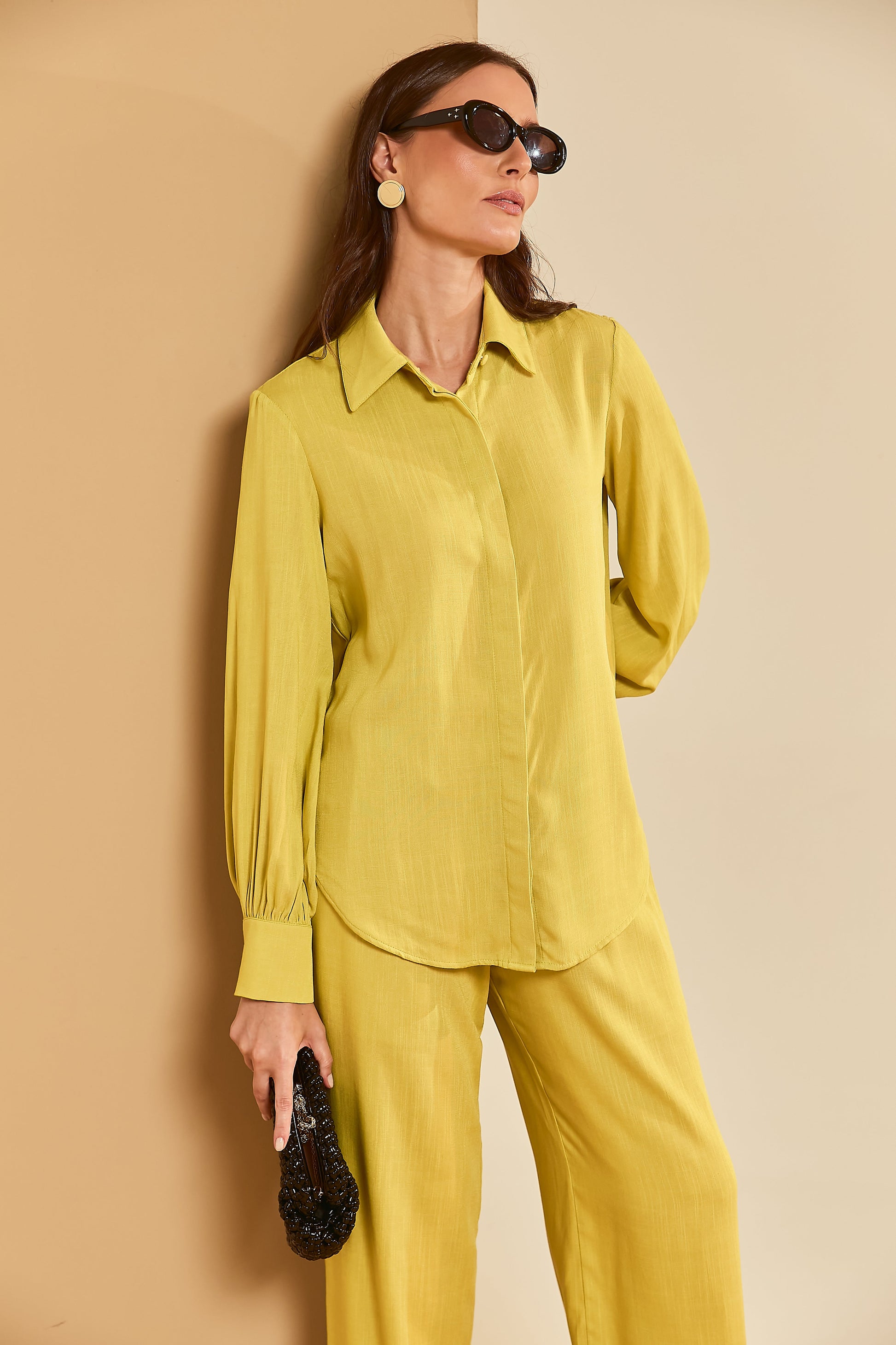 Camisa Punho Essencial Verde Abacate Soul Hara
