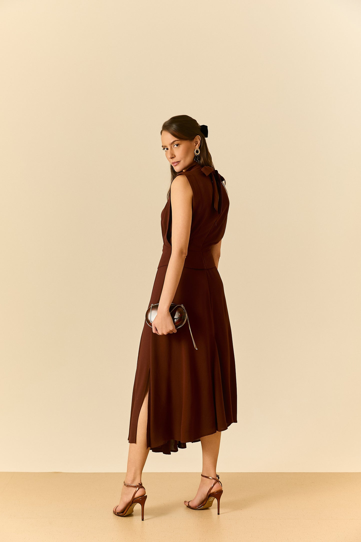 Vestido Midi Gola Alta Marrom Soul Hara
